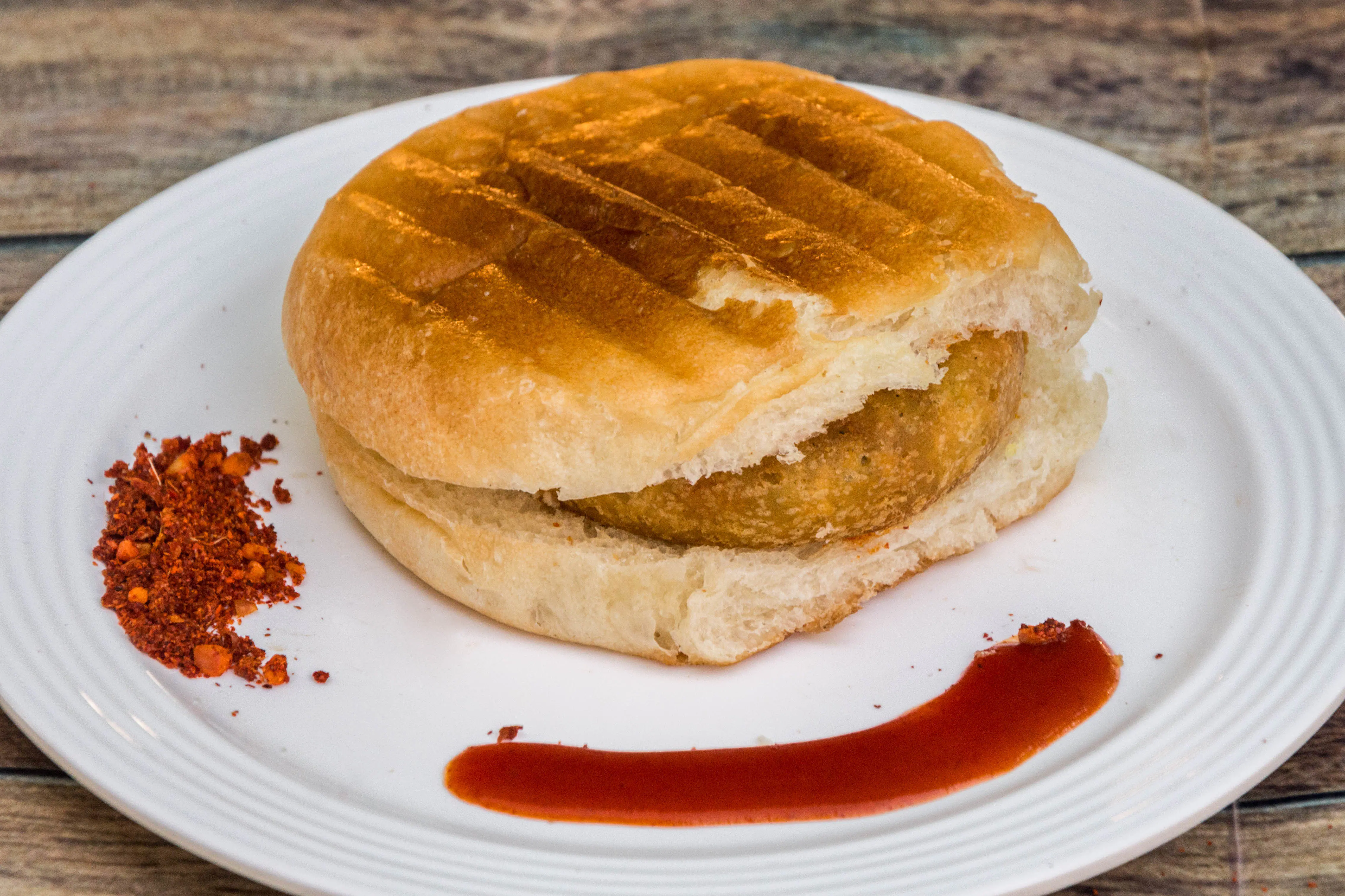 Butter Grill Vada Pav